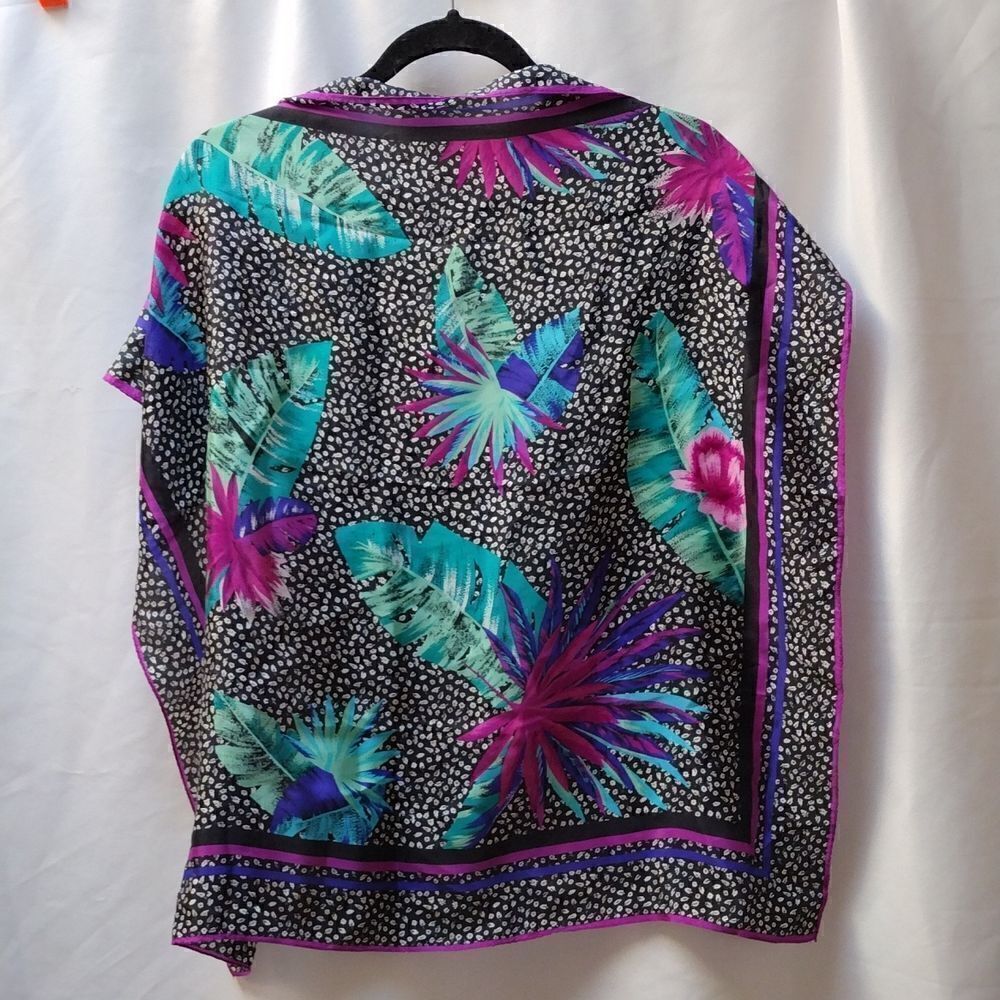 Silk scarf 